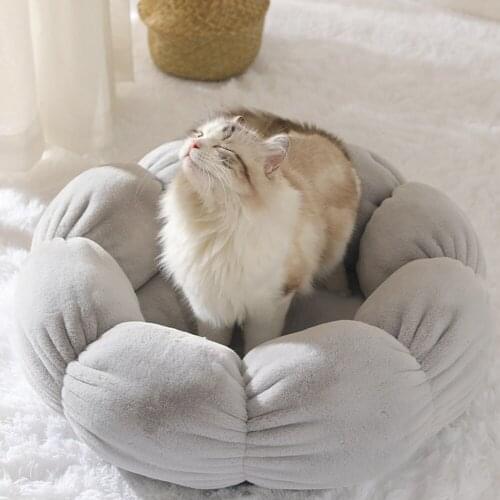 Hokerbat Diameter 40CM Pet Bed Indoor Small Cat Dog Use Soft Comfortable Anti Slip Flower Shapes Home Use Winter Pet Bed