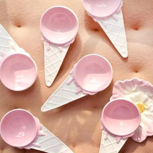 Lovely Pink Ice Cream Spoon Macarone Color Ceramic Spoon Summer Ice Cream Ball Spoon Tiny Spoon Kichen Accessories