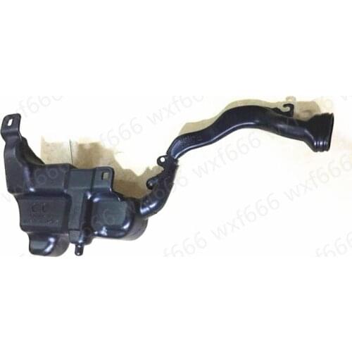 Car Wiper spray bottle Headlight sprayer GLA220mer ced es-be nzGLA250 Glass kettle Antifreeze kettle Working fluid storage tank