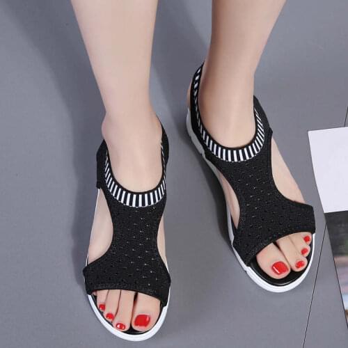 Luxury Woman Mules Four Seasons Summer Woman Sandal Hiking Summer Man Sandals Sneakair Flip-Flops Ladies Laufen Tennis Cheussur