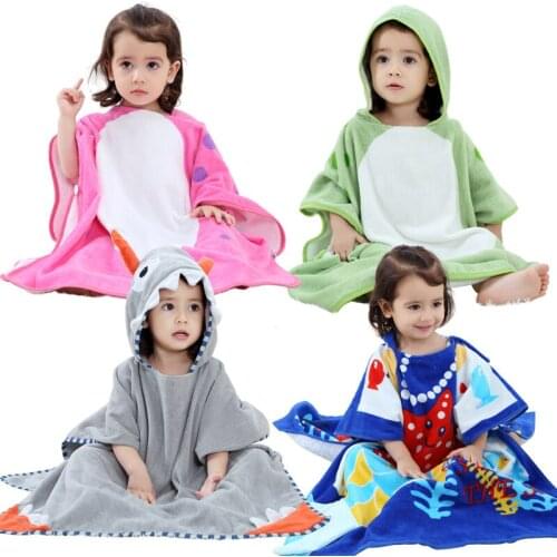 Cute kids Cartoon Bathrobe Towel Children Thick Cotton Flannel Nightgowns Hooded Night-Robe Warm Towel