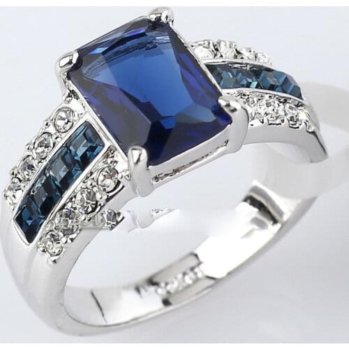 Shipping> >>>Simulated Sapphire Fashion Ring 18KGP use Crystal Size 7-10