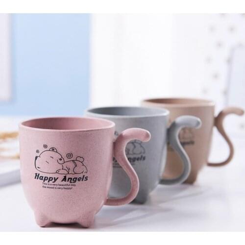 1PC Water Cup Ergonomic Handle Large Capacity BPA Free Baby Cartoon Sippy Cup for Toddler infantil botella de agua