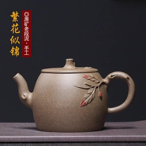 Yixing recommended home hidden ore and its mud zhi-gang cao pot full manual carpet of a undertakes the teapot