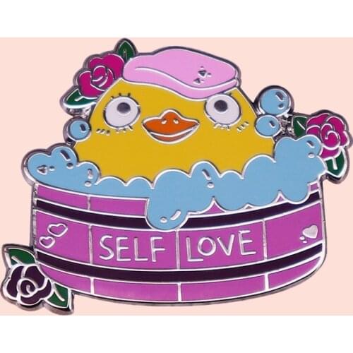 ZF3182 Cartoon Bathing Chick Self Love Jewelry Enamel Pins And Brooches Creative Metal Denim Hat Badge For Friends Kids