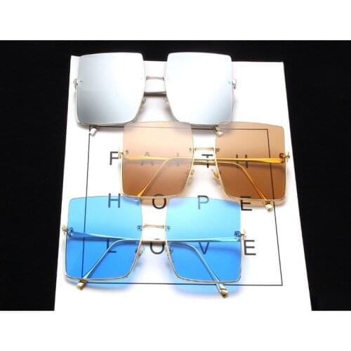 Vintage Women Square Metal Sunglasses Anti-Reflective Mirror Classic Men Brands Design Sun Glasses Over Sized Glasses Uv400