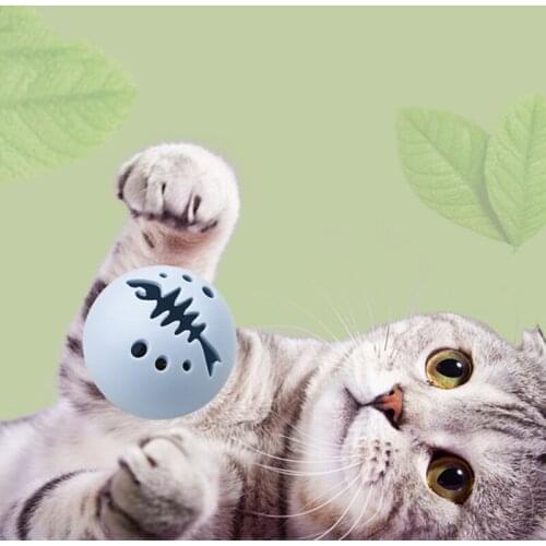 Fish Bone Hollow Balls Various Features to Attract Cats For Chew Fun Gift Cat Arouse the Curiosity of the Cat Safety
