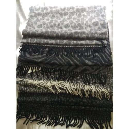 Specials inventory 100%goat cashmere leopard jacquard woman scarfs shawl pashmina double face color thick 46x210cm