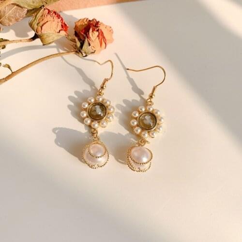 Vintage Women Pearl Elegant Sweet Girl Party