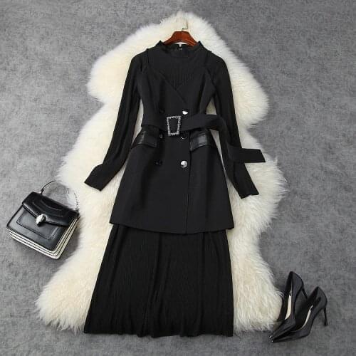 Womens European and American wear 2021 winter new style Long-sleeved knit dress double-breasted dress two-piece