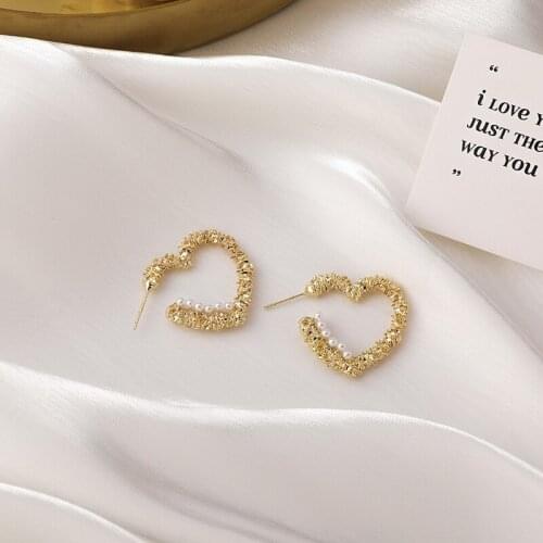 Fashion Metal Gold Color Cute Heart Shaped hoop Earrings for Women Girls Korean Popular Style Summer Jewelry Wholesale MS249
