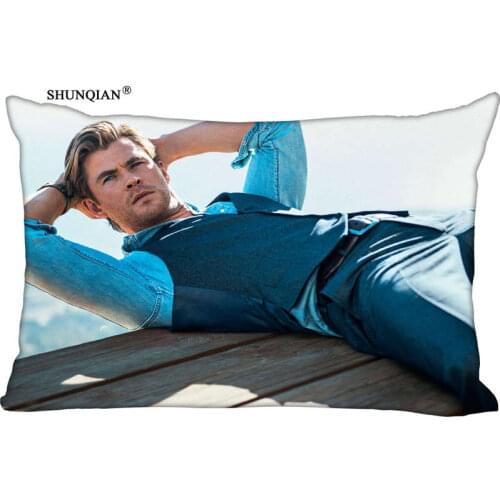 Chris Hemsworth Printed Pillowcase Soft Pillow Cover 45x35cm(One Side) High Quality Custom Rectangle Zipper Pillow Cover