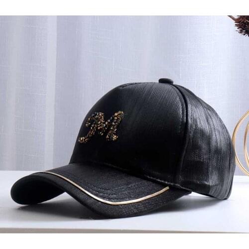 2021 The Latest Hot Multi - Color Noble Fashion Adjustable Men and Women Commonality Fashion Baseball Cap Travel Sports Special