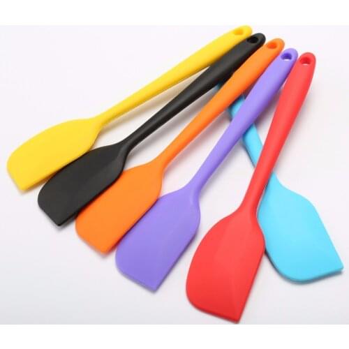 Hot sale Kitchenware Silicone Cream Butter Cake Spatula Mixing Batter Scraper Brush Butter Mixer Cake Brushes Baking Tool
