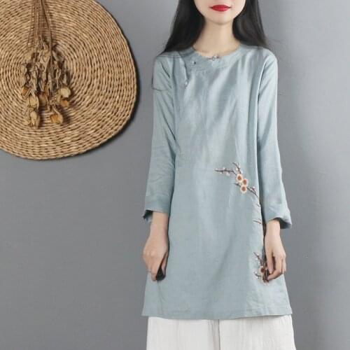 Chinese Style Clothing Women Clothes 2021 Cheongsam Top Chinese Traditional Shirt Blouse Cotton Hanfu Ladies Chinese Tops 12392