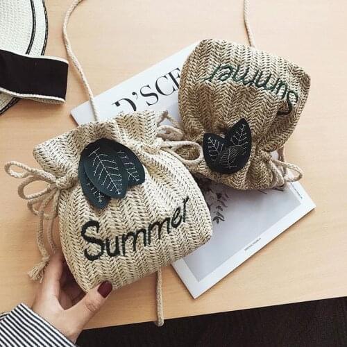 DOYUTIG High Grade Women Mini Straw Bucket With Green Leaf Summer Small Fresh Air Single Shoulder Messenger Buckets Bags F760