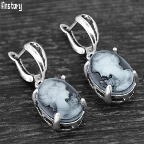 Vintage Oval Cameo Earrings For Women Antique Silver Plated Claw Pendant Lady Queen Cameo Fashion Earring