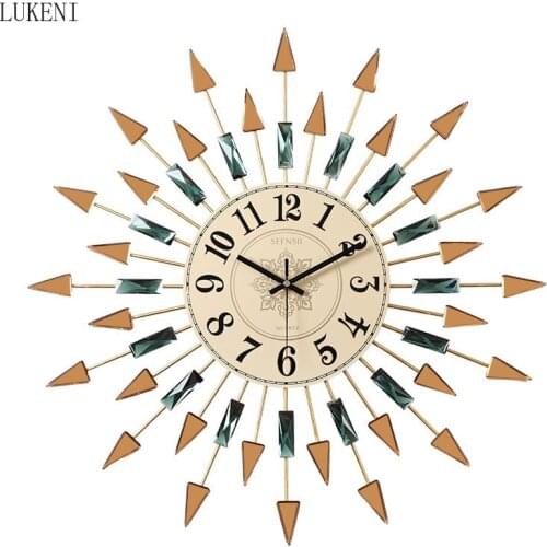 European Luxury Wrought Iron Wall Clock Wall Hangings Decoration Home Livingroom Wall Sticker Crafts Hotel Office Wall Mural Art