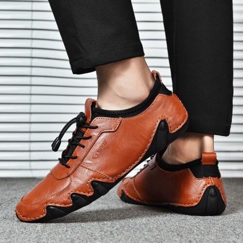 Men Shoes Fashion Breathable Genuine Leather Men Shoes Lace Up Moccasins Flats Mens Casual Shoes Fashion Sneakers 38-46
