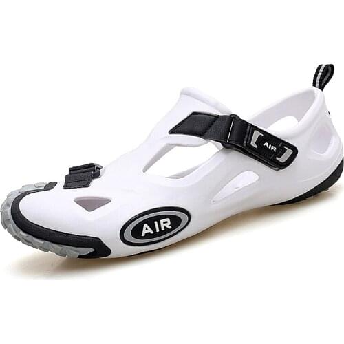 2019 hot summer couple sandals outdoor water shoes mens beach sandals black mens shoes unisex comfortable sandals size 35-45