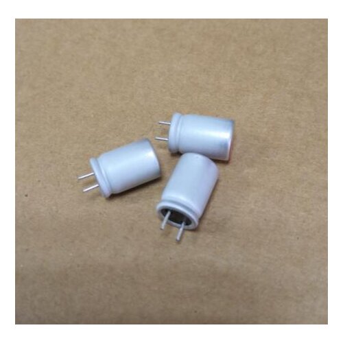 10pcs solid capacitor 8*12 16V270UF new motherboard graphics card solid capacitor 16V 270UF