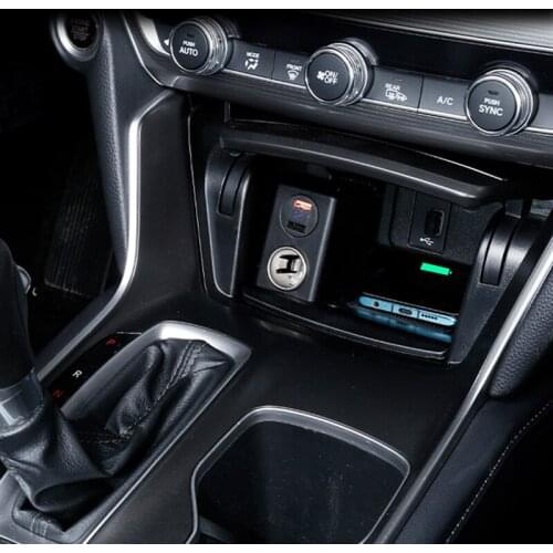 Car wireless charger 15W fast QI phone charger charging case charging holder for Honda Accord Inspire 2018 2019 2020