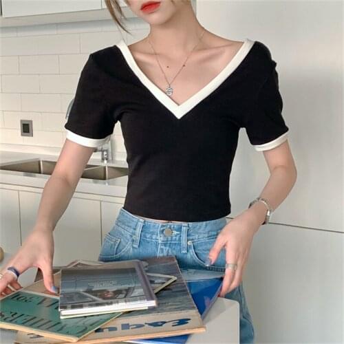 T Shirts Summer Womens Retro V-neck Loose Short Sleeve T-shirt Top Sexy Temperament Leakage Shoulder