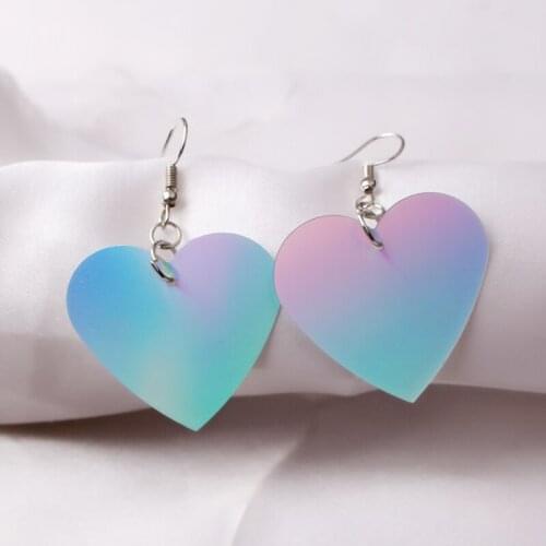 Sweet Rainbow Color Bling Sequins LOVE Heart Drop Earrings for Women Jewelry Club Brincos Laser Reflective Pendientes Mujer Gift