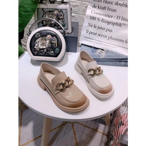 2021 spring and autumn new leather metal chain trend all-match womens shoes British style square heel small leather shoes