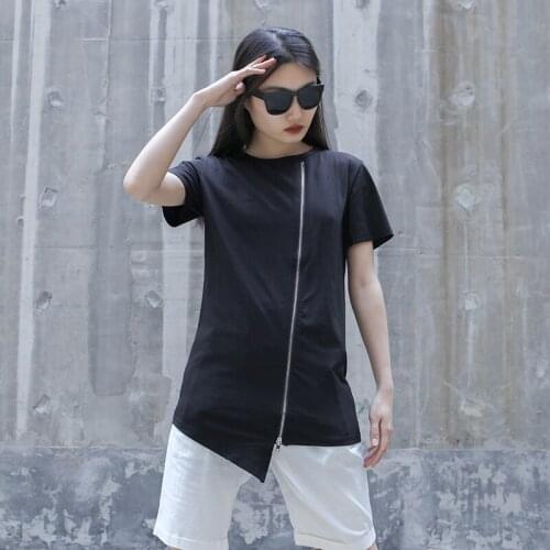 Womens new summer Yamamoto style black and white zipper design large size round collar personality short sleeve T-shirt