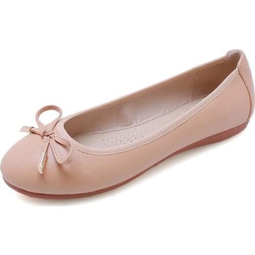 2021 New Flat Bottom Shallow Mouth Light Casual Soft Design Shoes Girl Flat New Women Shoes Fashion Round Head Girl 34-43