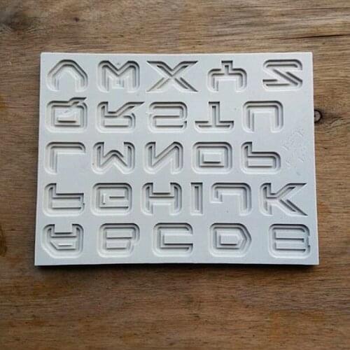 3D Silicone Molds Science Fiction Letters Fondant Chocolate Mold Face Silicone Cake Mold Cake Decorating Tools SQ1764