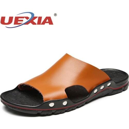 2021 MEW Summer Shoes Men Leather Beach Flip Flop Sandals Summer Shoes Male Outdoor Beach Rivet Non-slip Cool Slippers Fashion