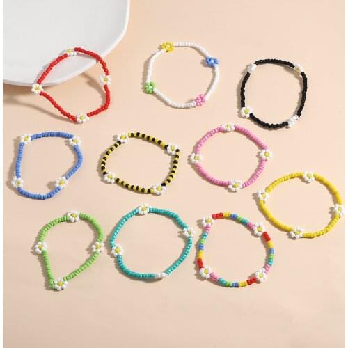 Vedawas Cute Fresh Daisy Bracelets for Women Korean Romantic Rainbow Layer Beads Flower Strand Bracelets Handmade Jewelry Gifts