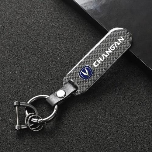 Carbon fiber Key Chain 360 Degree Rotating Horseshoe Rings for changan CS75 CS15 CS95 CS35 plus CS55 CS85 eado alsvin CS75 PLUS