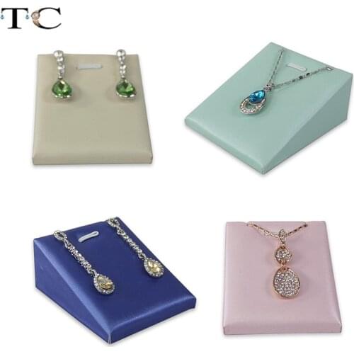 Soft PU Leather Necklace Display Stand Pendant Orgnaizer Holder Earring Display Stand Multi-color