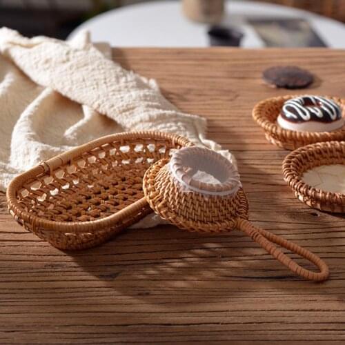 Hand-Woven Rattan Decorative Snack Dried Fruit Basket Hollow Rattan Woven Storage Basket Chopstick Holder Cutlery Storage Rack