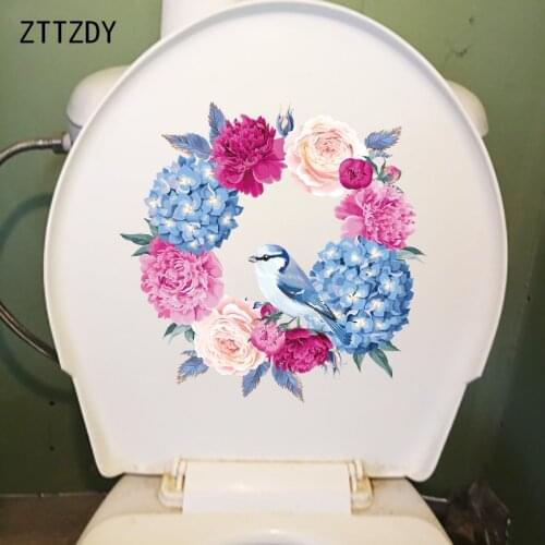 ZTTZDY 23.8×23.4CM Hydrangea Wreath Modern Style Wall Decor Sticker Fashion Toilet WC Accessories T2-1268