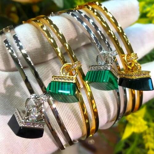 SORAMOORE New Be Original New 4PCS Shiny Square Pendant Necklace Bangle Earrings Ring Jewelry Set Women Brides Wedding Jewellery