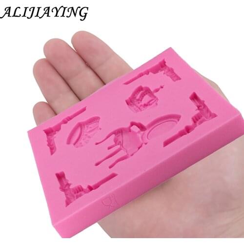 1Pcs Flower Border Silicone Mold Fondant Mould Cake Decorating Tools Chocolate frame Crown chair Molds Kitchen Accessories D1243