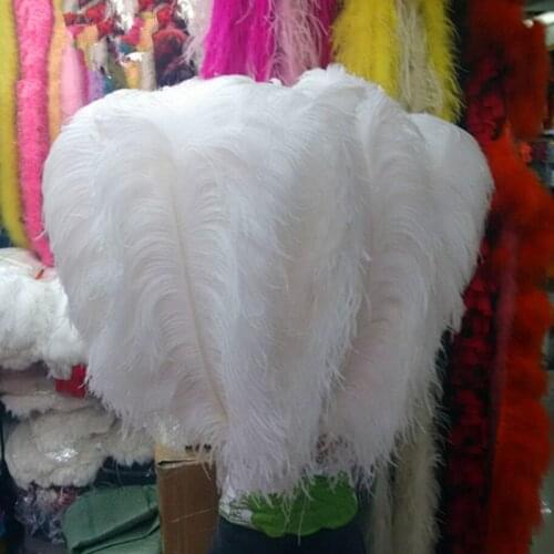 The pole of coarse10PCS ostrich feather white ostrich plumage 60-65cm/24-26 inches wedding performance art plumes decoration