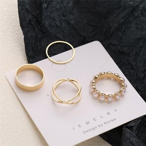 4Pcs/Set Koren Style Elegant Pearl Rings for Women 2021 Trend Personality Geometric Finger Rings Set Fashion Wedding Jewelry