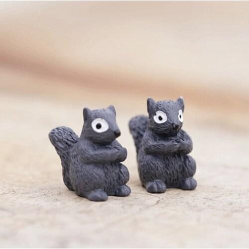 1 Pcs Cute Squirrel Animals Fairy Dollhouse Craft Decor Resin Crafts Garden Miniature Ornament Plant Pot