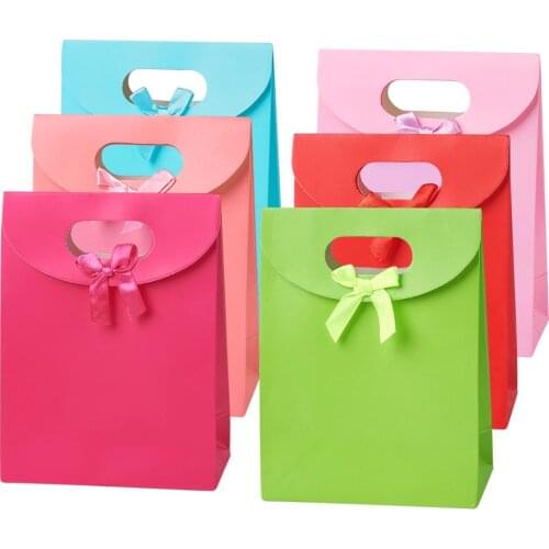 30pcs Ribbon Bowknot Design Paper Gift Bags for Package Birthday Wedding Party Favor Candy Bags Pouches Mixed Color 16.3x12.3cm