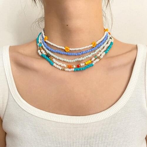 DAXI 2021 New Korean Lovely Daisy Flowers Colorful Beaded Charm Statement Short Choker Necklace For Women Vacation Jewelry