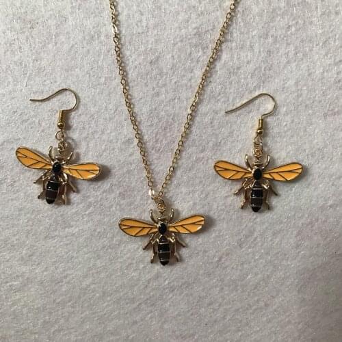 Gold color enamel wasp hornet pendant necklace bee earrings jewelry set link chain jewellery set women fashion lady party gift