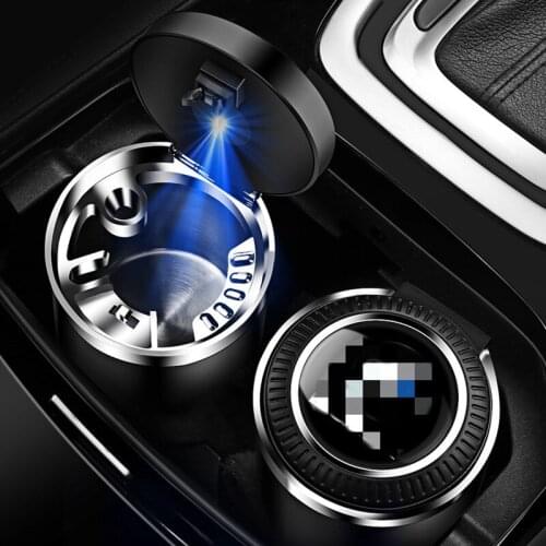Car ashtray Multifunctional creative personality car ashtray LED lamp car ashtray A variety of logo patterns can be customized