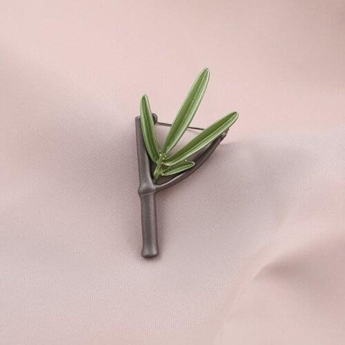 And art, bamboo rhyme, bamboo leaves, green bamboo, baking lacquer, pin, brooch, coat, windbreaker, cardigan, girl