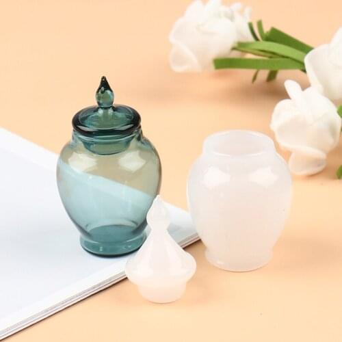 New Arrival 1/12 Scale Dollhouse Miniature Glass Candy Jar Simulation Candy Bottle Model Toy
