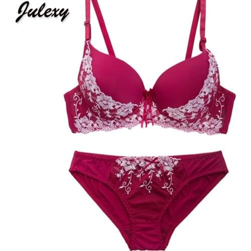 Julexy Big Bras